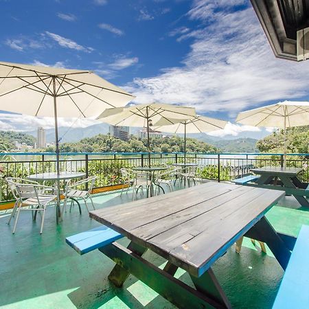 Bishui Shanju Lakeside B&B Юйчи Экстерьер фото