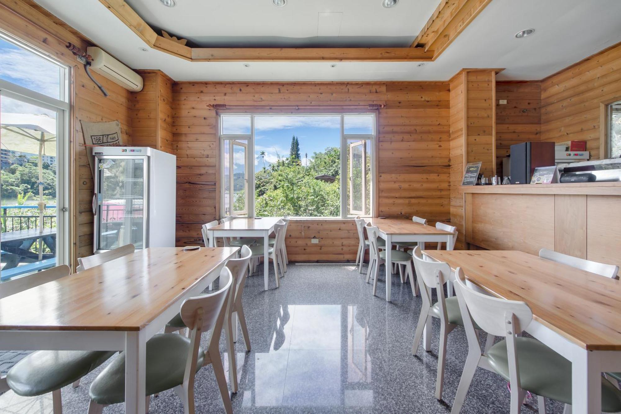 Bishui Shanju Lakeside B&B Юйчи Экстерьер фото
