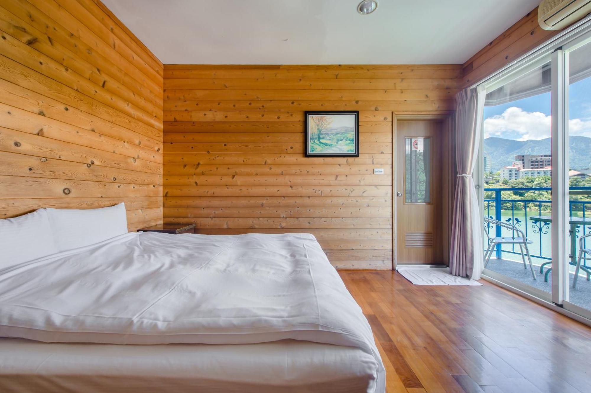 Bishui Shanju Lakeside B&B Юйчи Экстерьер фото