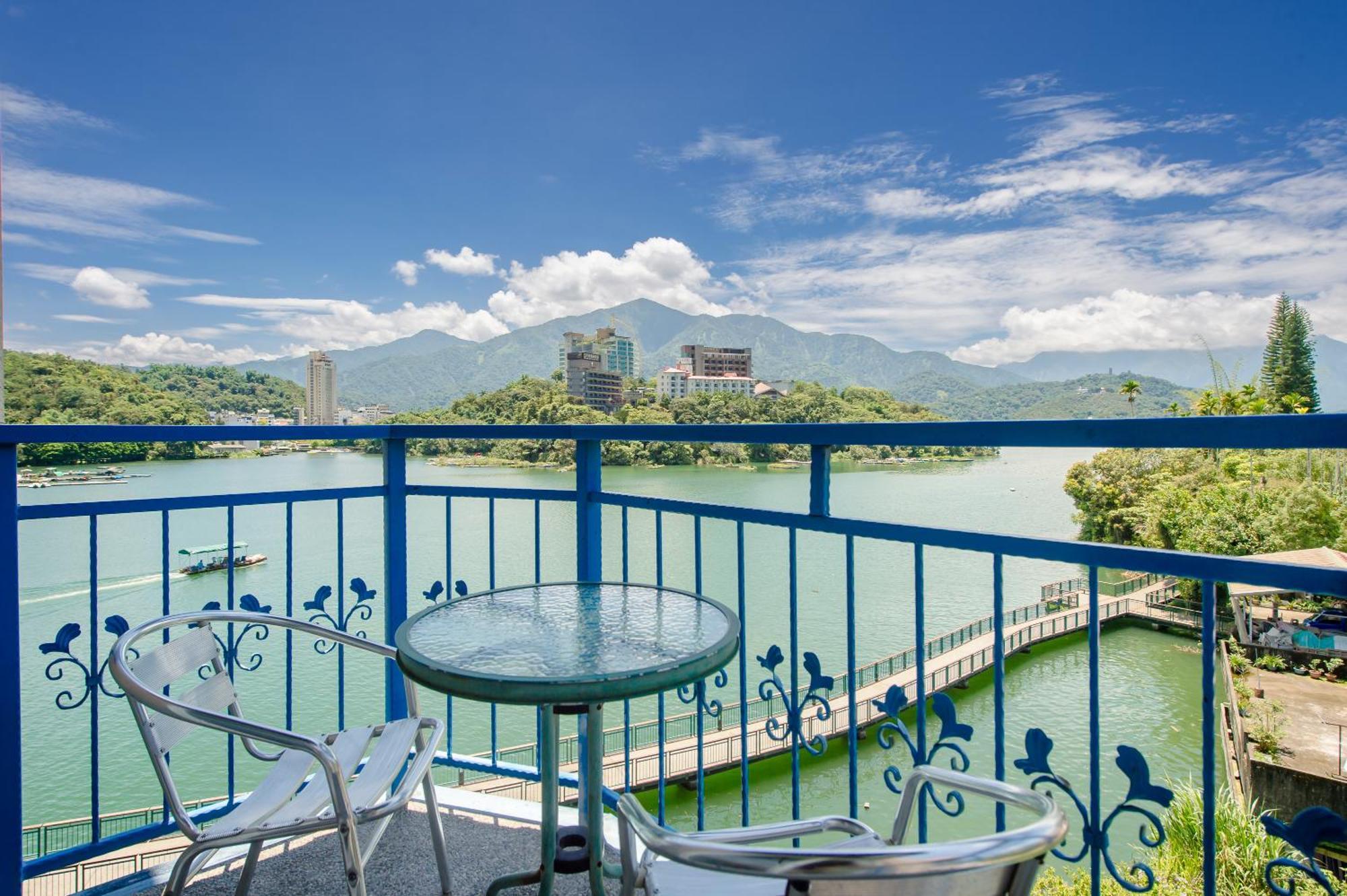 Bishui Shanju Lakeside B&B Юйчи Экстерьер фото