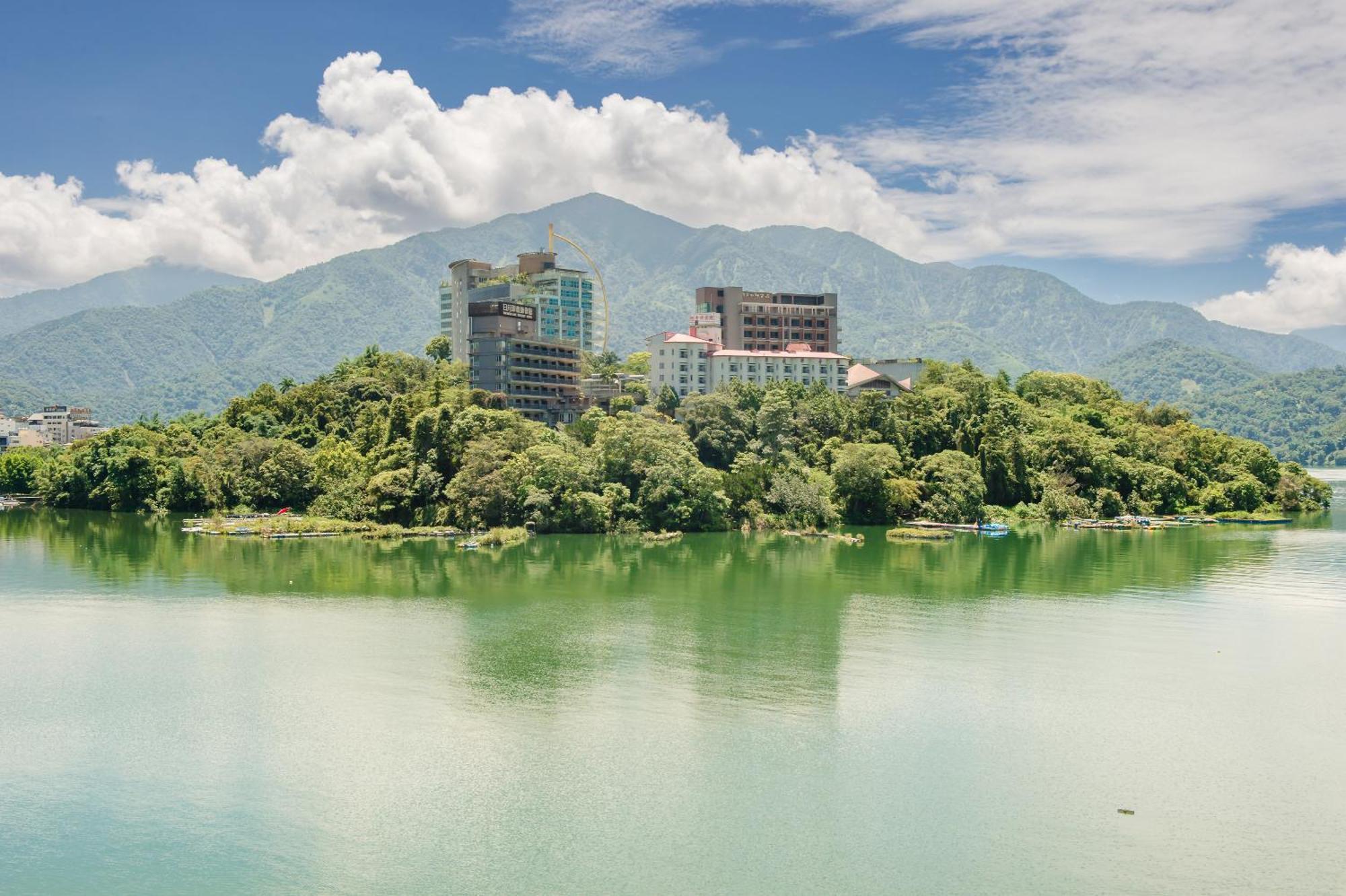 Bishui Shanju Lakeside B&B Юйчи Экстерьер фото
